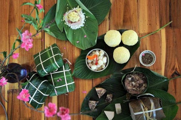 Trang Trí Tết Cổ Truyền Huyện Mỹ Đức: Mang Không Gian Xuân Về Nhà Bạn